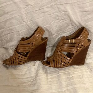 Tory Burch high heel gold tone buckle wedge sandals